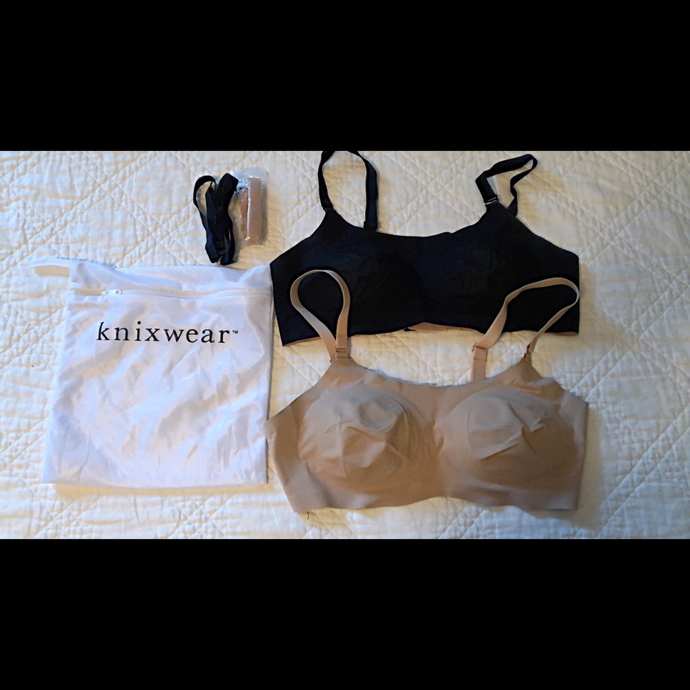 Two Knix padded 8 in 1 evolution bras